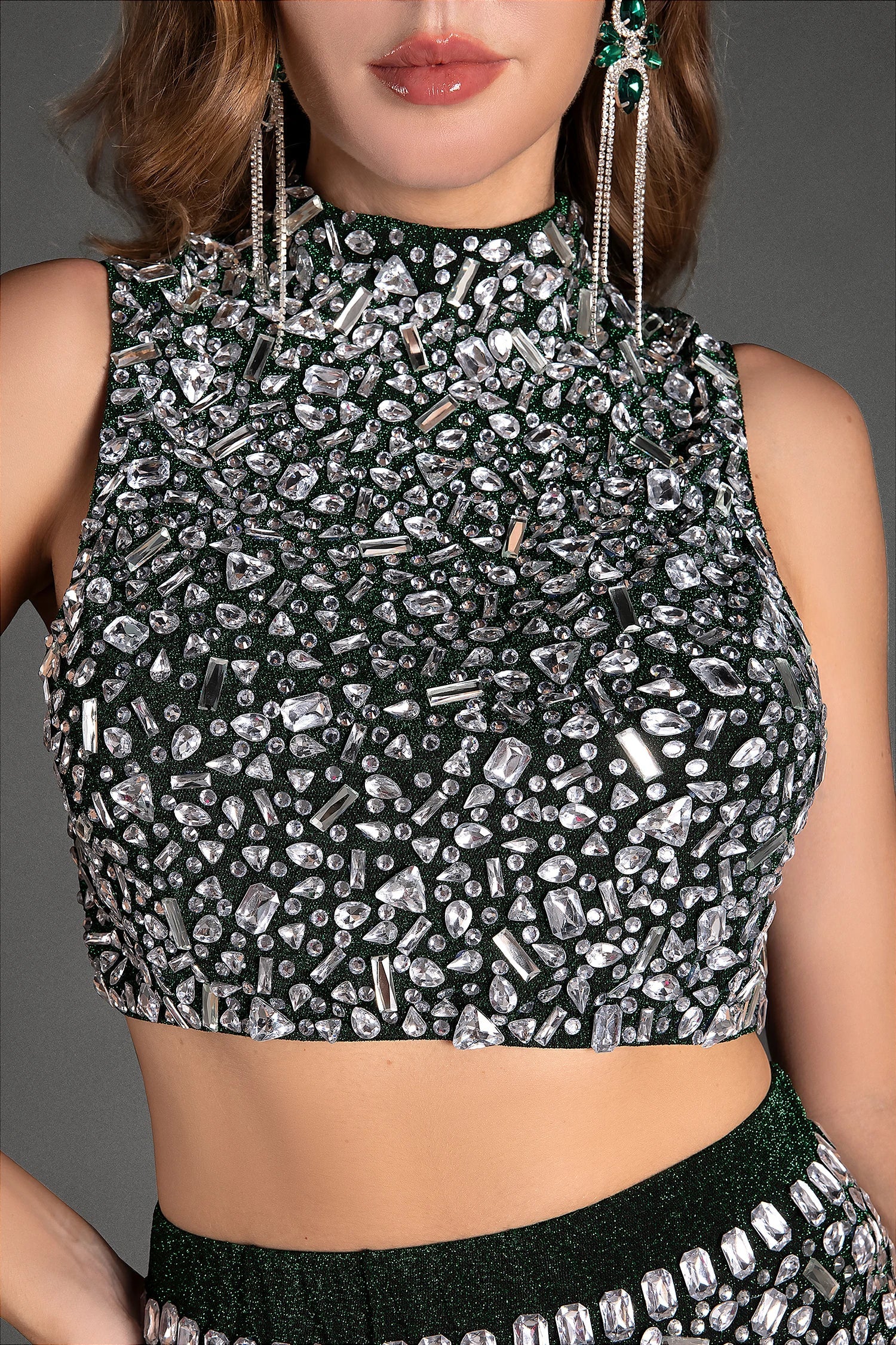 Saleas High Neck Diamond Backless Chain Set