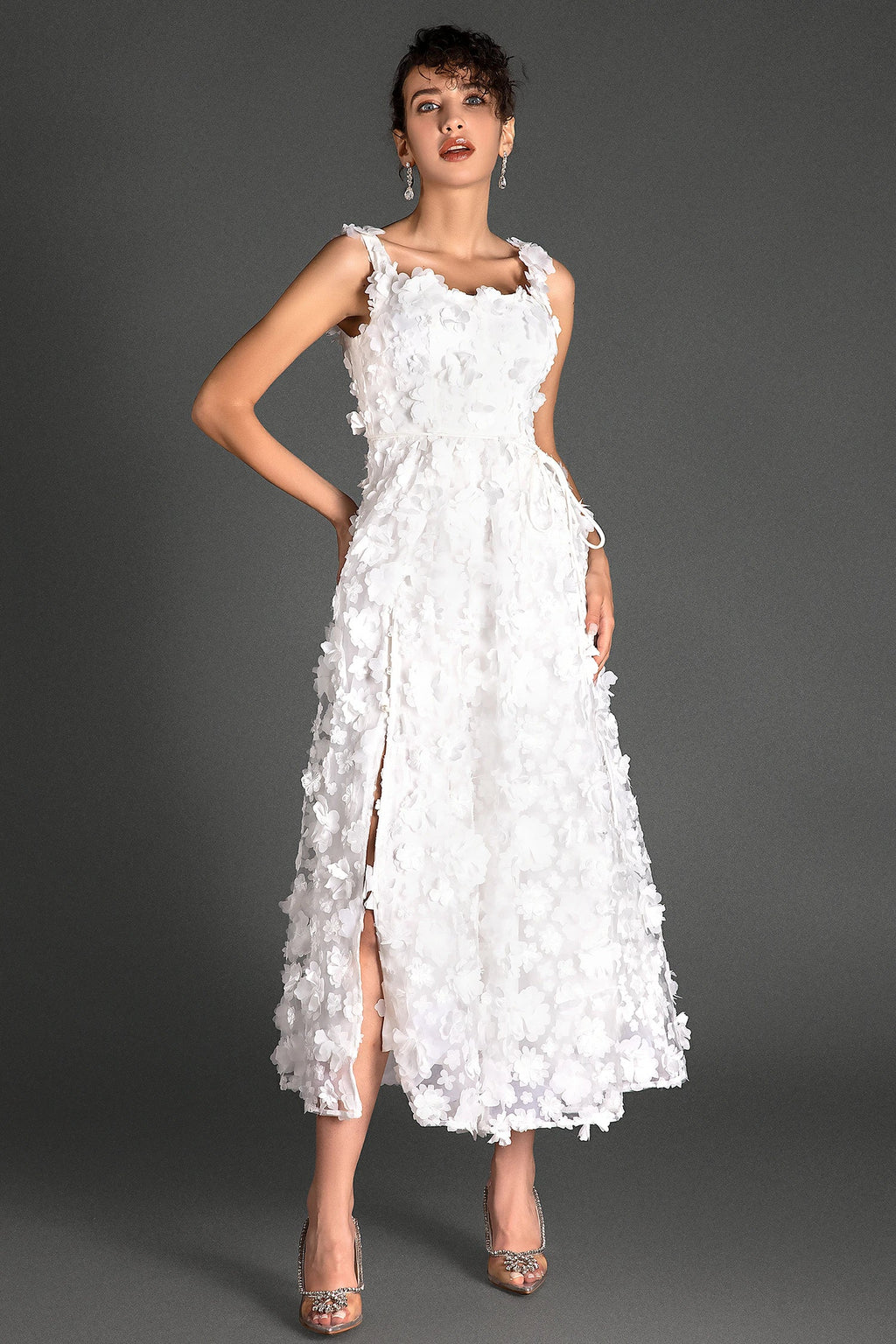 Ninia Floral Embroidered Puffy Dress