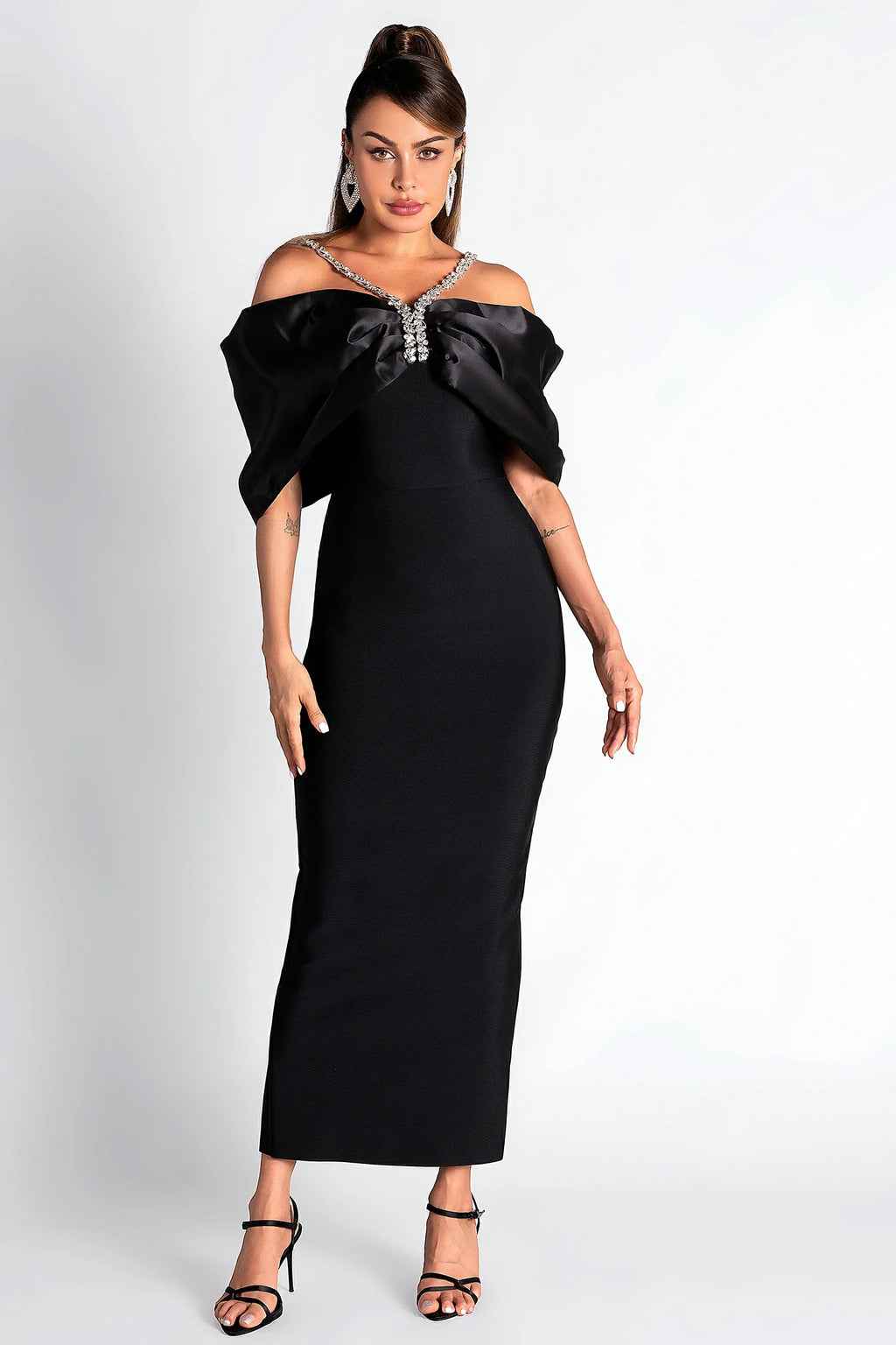 Kasaika One Shoulder Diamond Maxi Dress