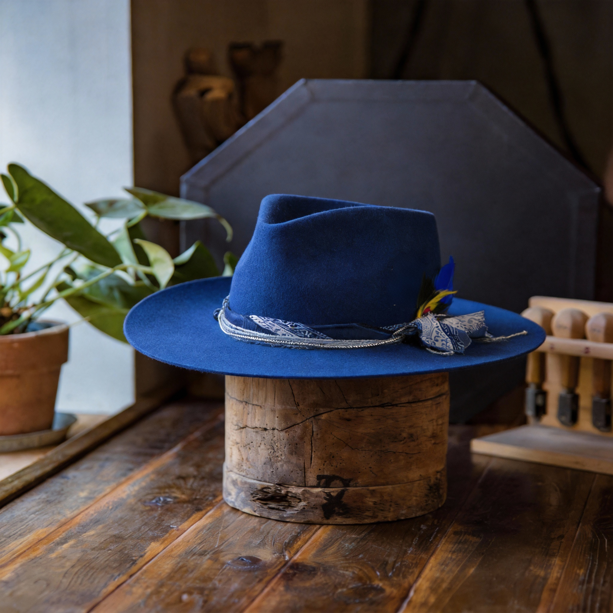 Casual Wide Brim Felt Hat with Band