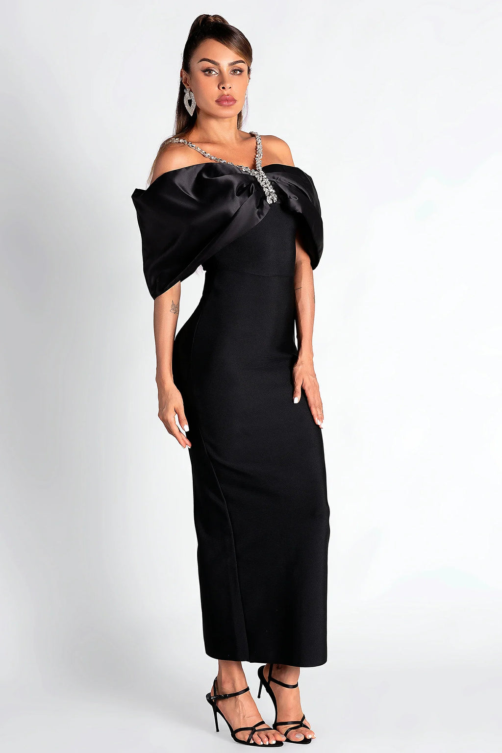 Kasaika One Shoulder Diamond Maxi Dress