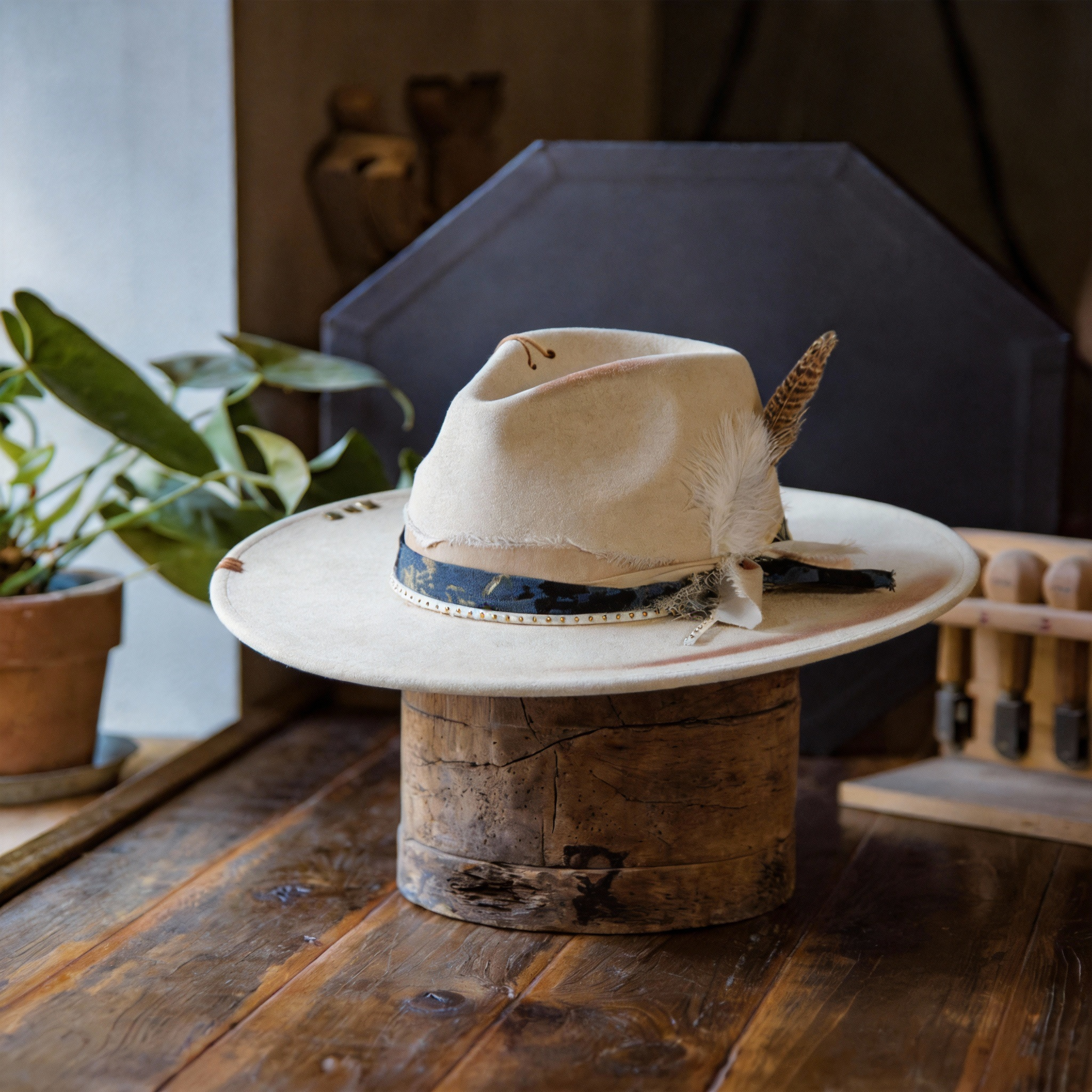 Artisan Crafted Ranch Hat with Vintage Look
