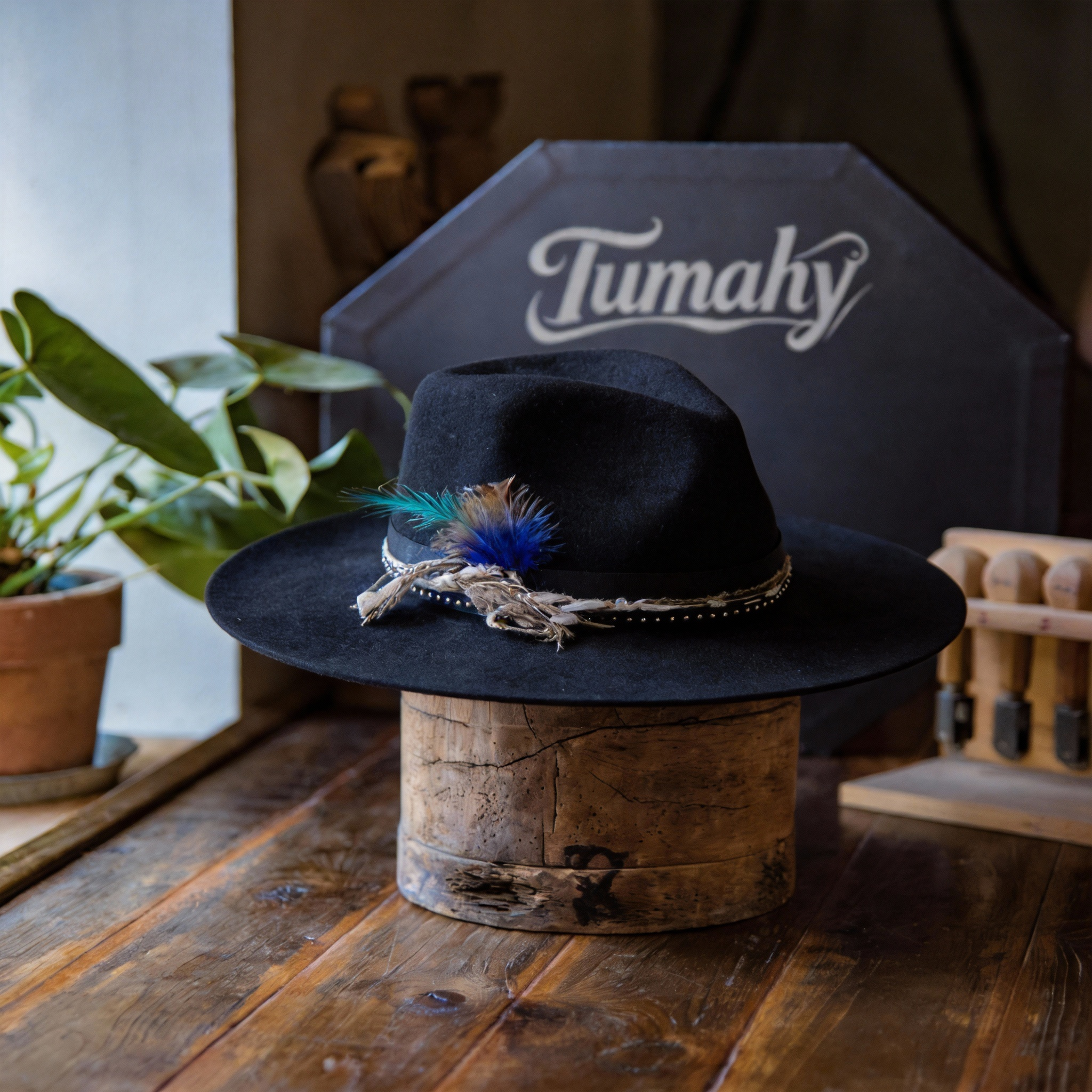 Black Timeless Felt Fedora Hat for Everyday Wear