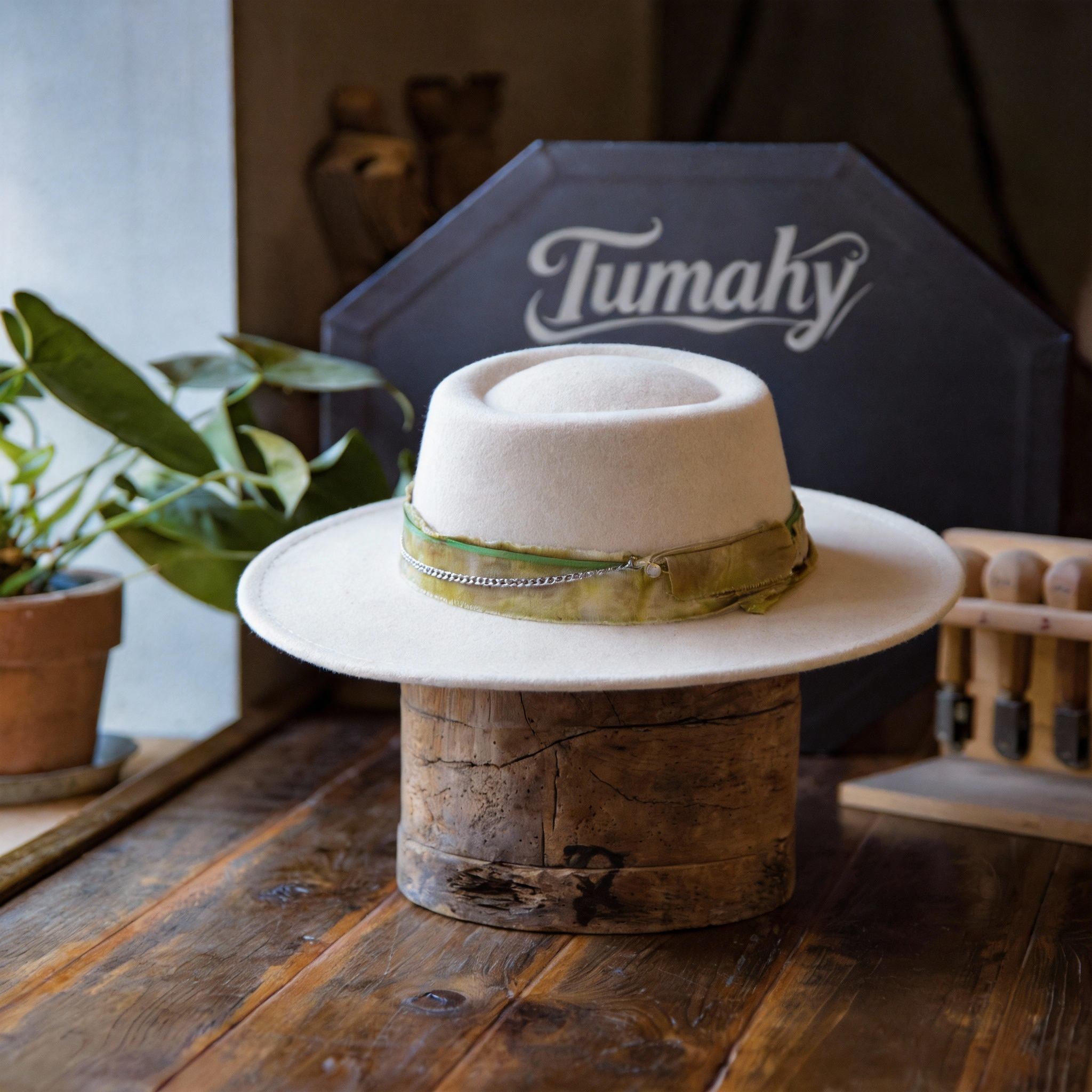Timeless Felt Boater Hat